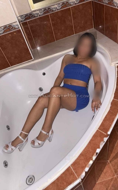  Mia elegante señorita en Elche 722302071