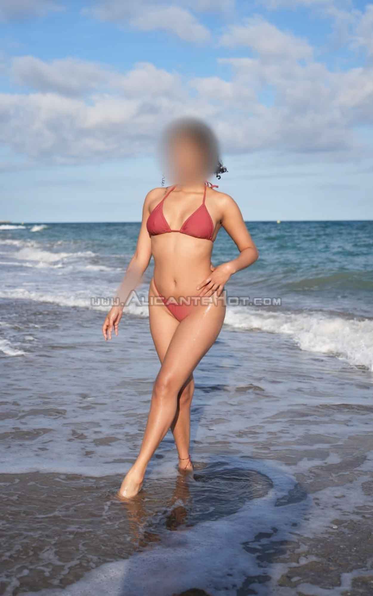 Ary, encantadora venezolana - 722302071 - Citas en Alicante, Alicante - alicantehot.com