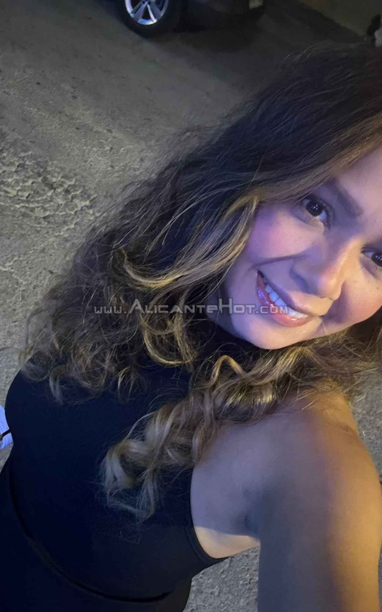 Julianna - 685370289 - Citas en Benidorm, Torrevieja - alicantehot.com