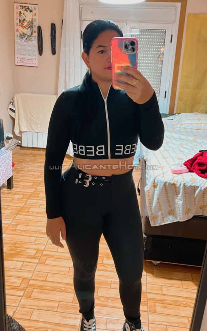 Isabela - 611570054 - Citas en Elche, Elche - alicantehot.com