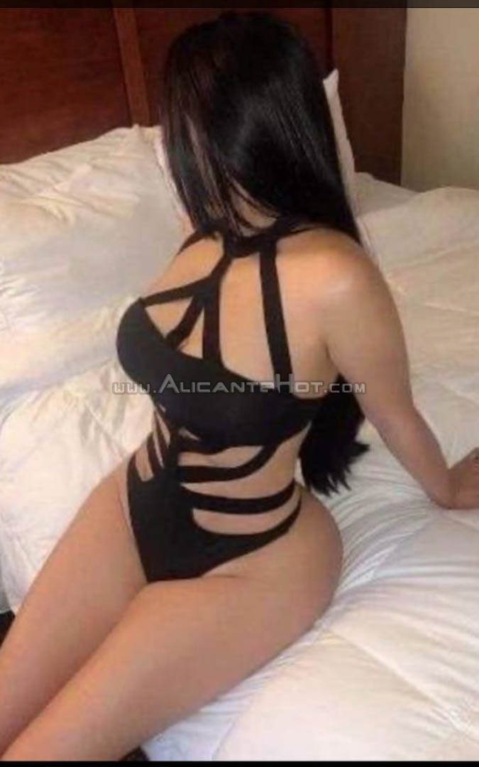 Yessica - 611570054 - Citas en Alicante, Elche - alicantehot.com