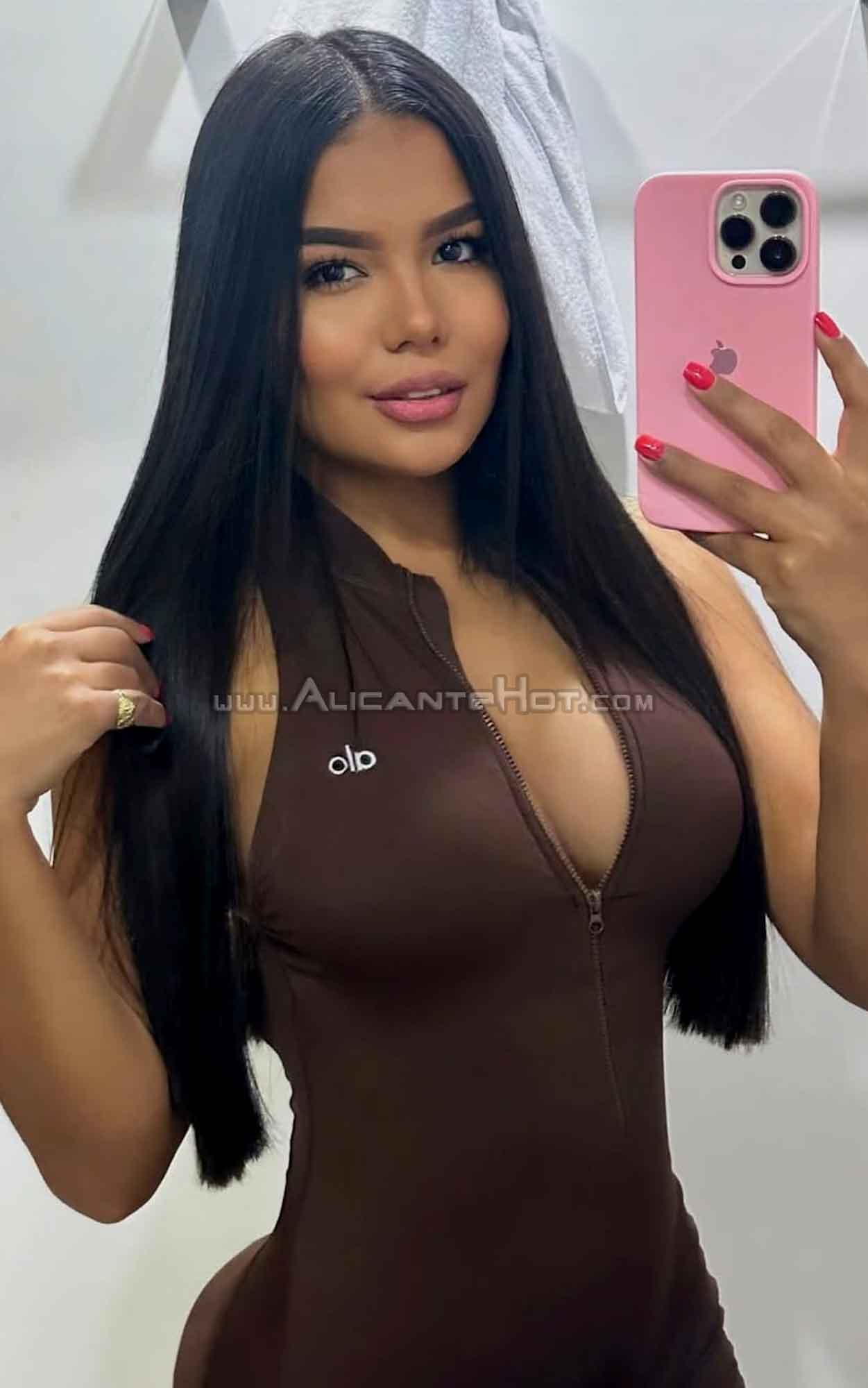 Laura  - 637285428 - Citas en Alicante, Alicante - alicantehot.com