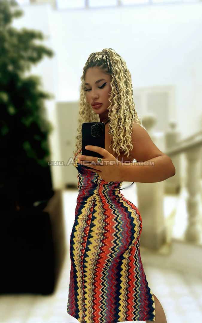 Aryana - 643796013 - Citas en Torrevieja, Torrevieja - alicantehot.com