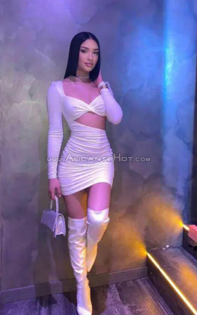 Luna - 614412950 - Citas en Alicante, Alicante - alicantehot.com