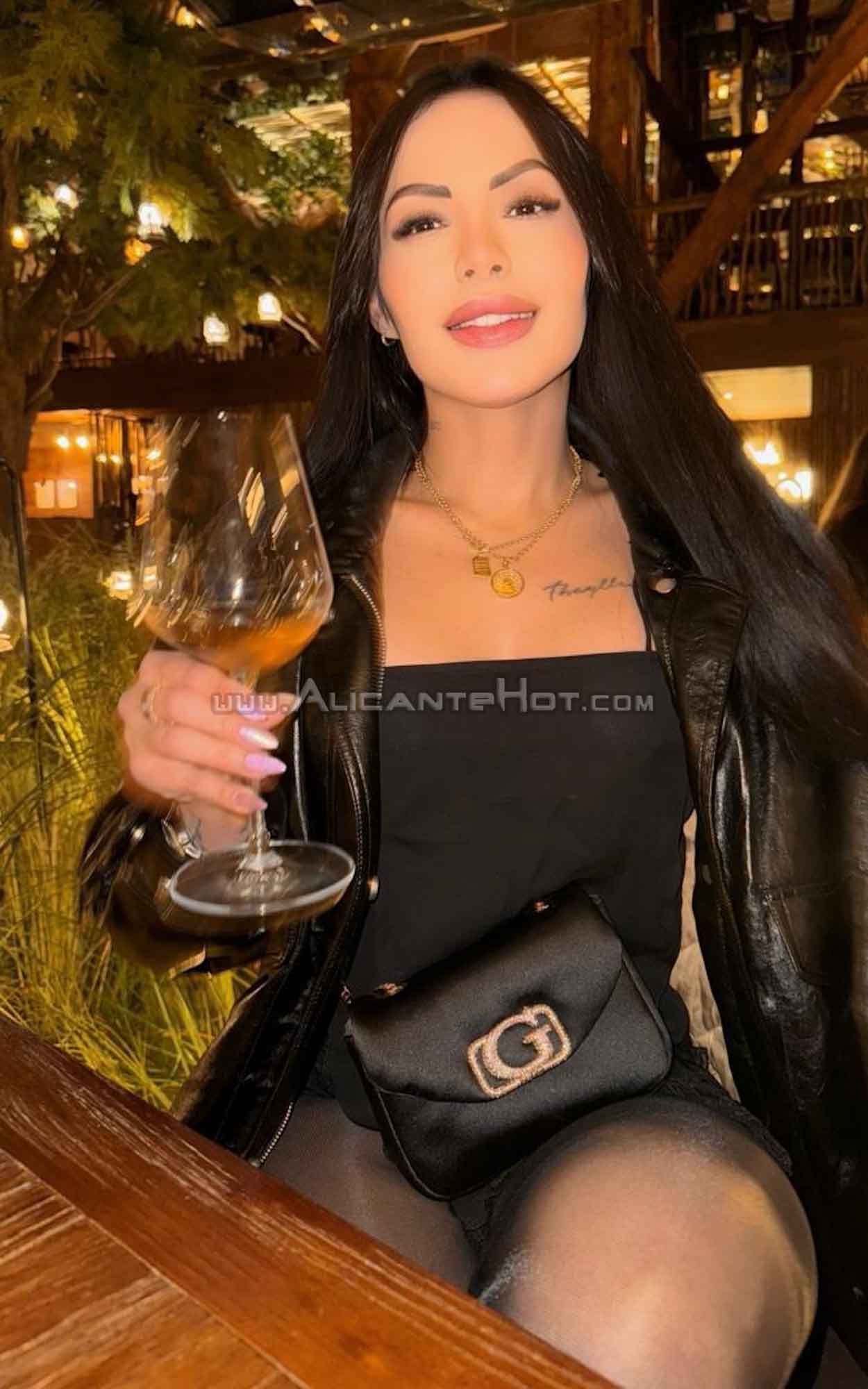 Luna brasileña  - 667490654 - Citas en Alicante, Alicante - alicantehot.com