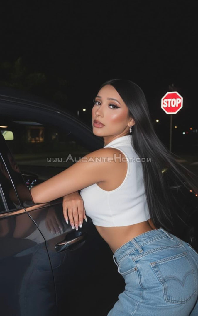 Lizz  - 631589317 - Citas en Benidorm, Alicante - alicantehot.com