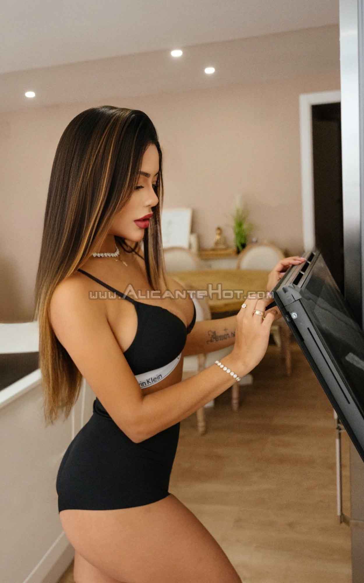 Nanda - 667471125 - Citas en Alicante, Alicante - alicantehot.com