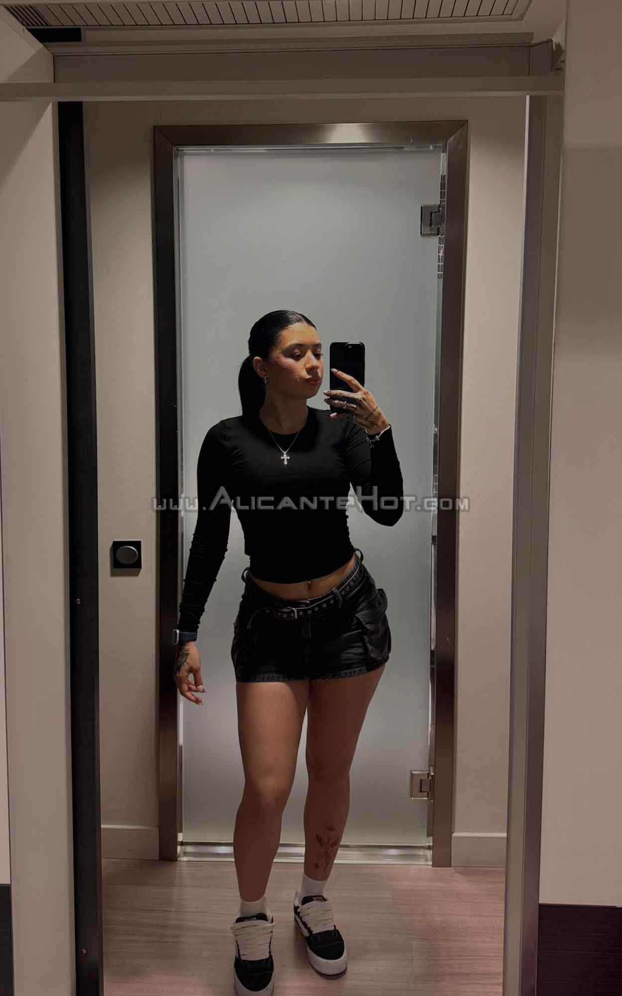 Corina - 623490445 - Citas en Alicante, Alicante - alicantehot.com