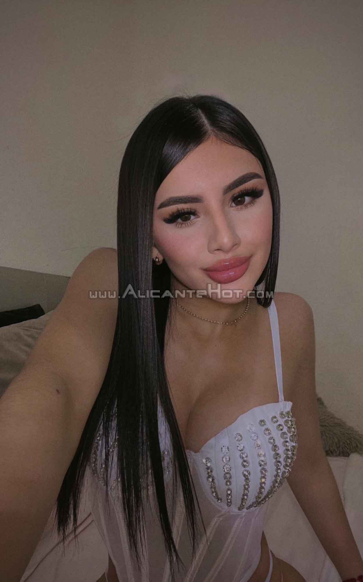 Pamela - 637186019 - Citas en Benidorm, Alicante - alicantehot.com