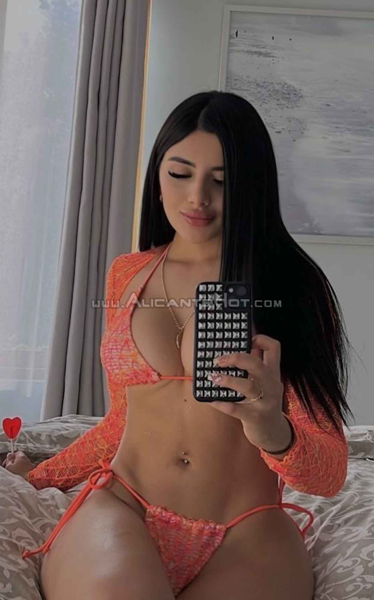 Pamela - 637186019 - Citas en Benidorm, Alicante - alicantehot.com